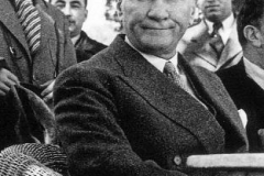 Mustafa-Kemal-Ataturk-Fotograflari201-berinergin.com