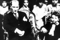 Mustafa-Kemal-Ataturk-Fotograflari80-berinergin.com