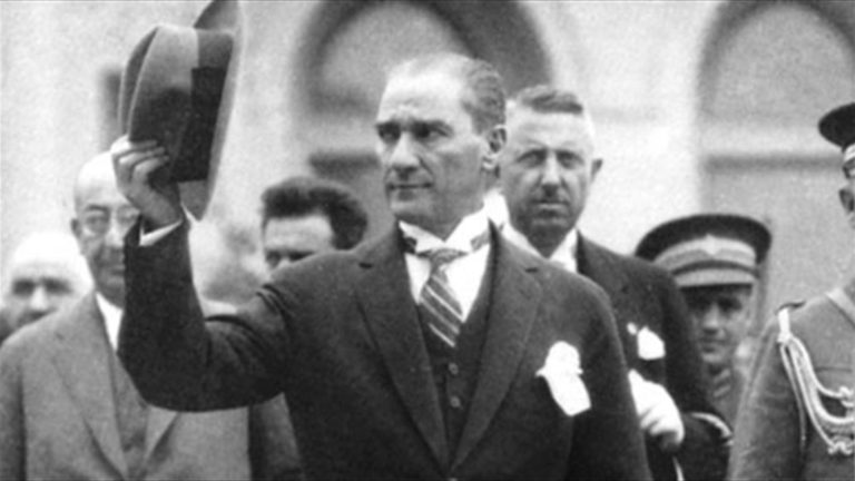GAZİ MUSTAFA KEMAL ATATÜRK’ÜN 1923-1938 DÖNEMİ İDEOLOJİLERİ VE UYGULAMASI